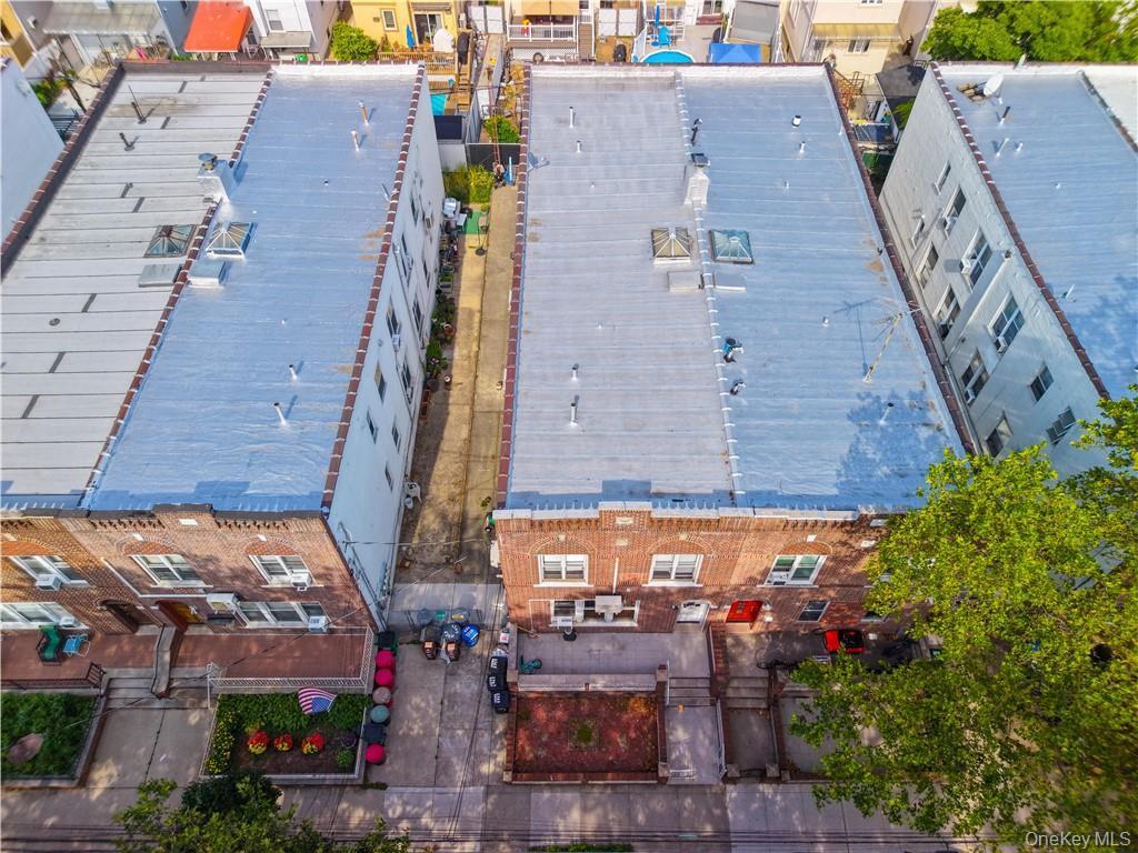 Single Family E 22nd Street Brooklyn, NY 11229, MLS-1018999-37