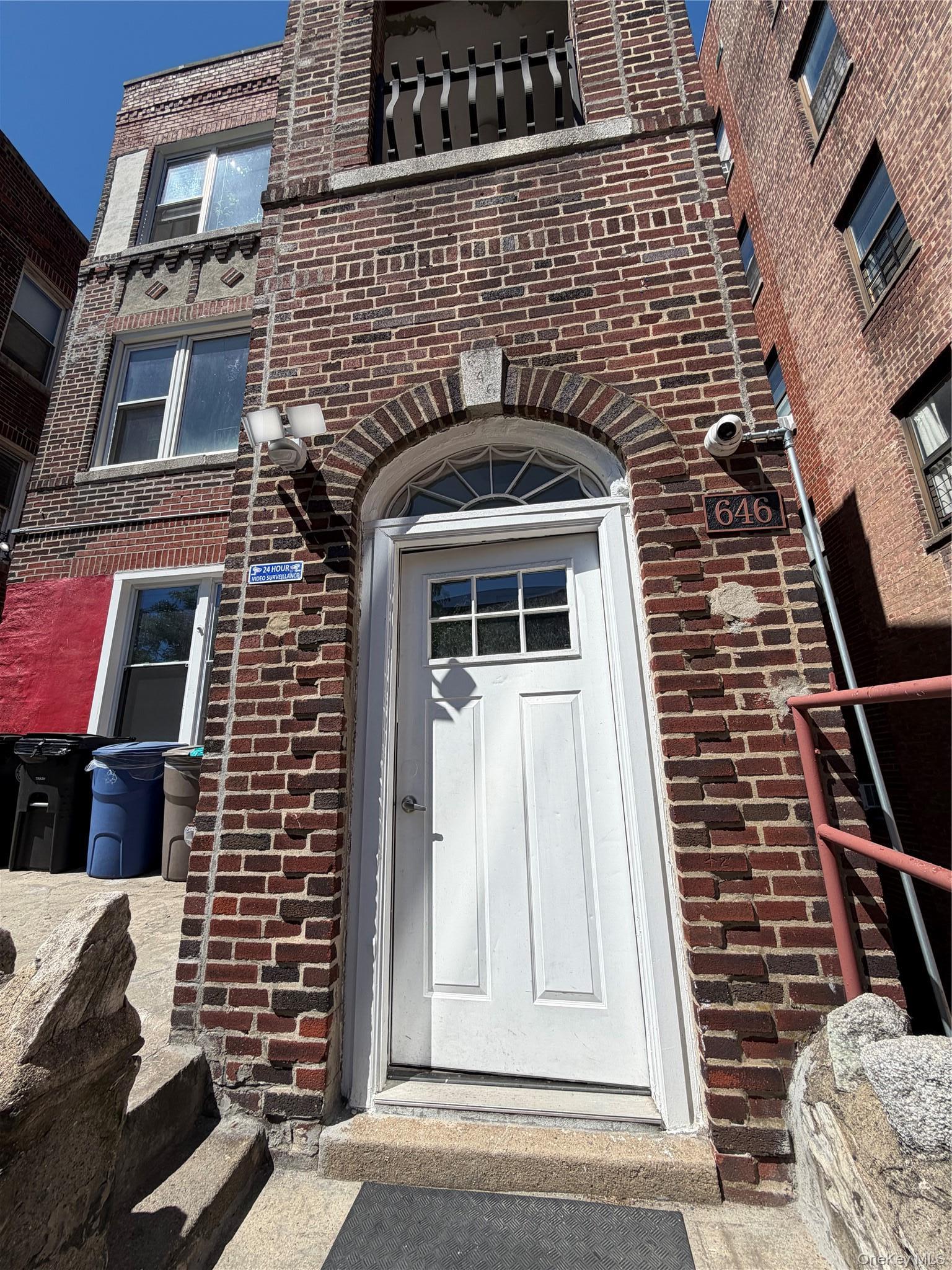 Apartment 207th  Manhattan, NY 10034, MLS-1019015-6