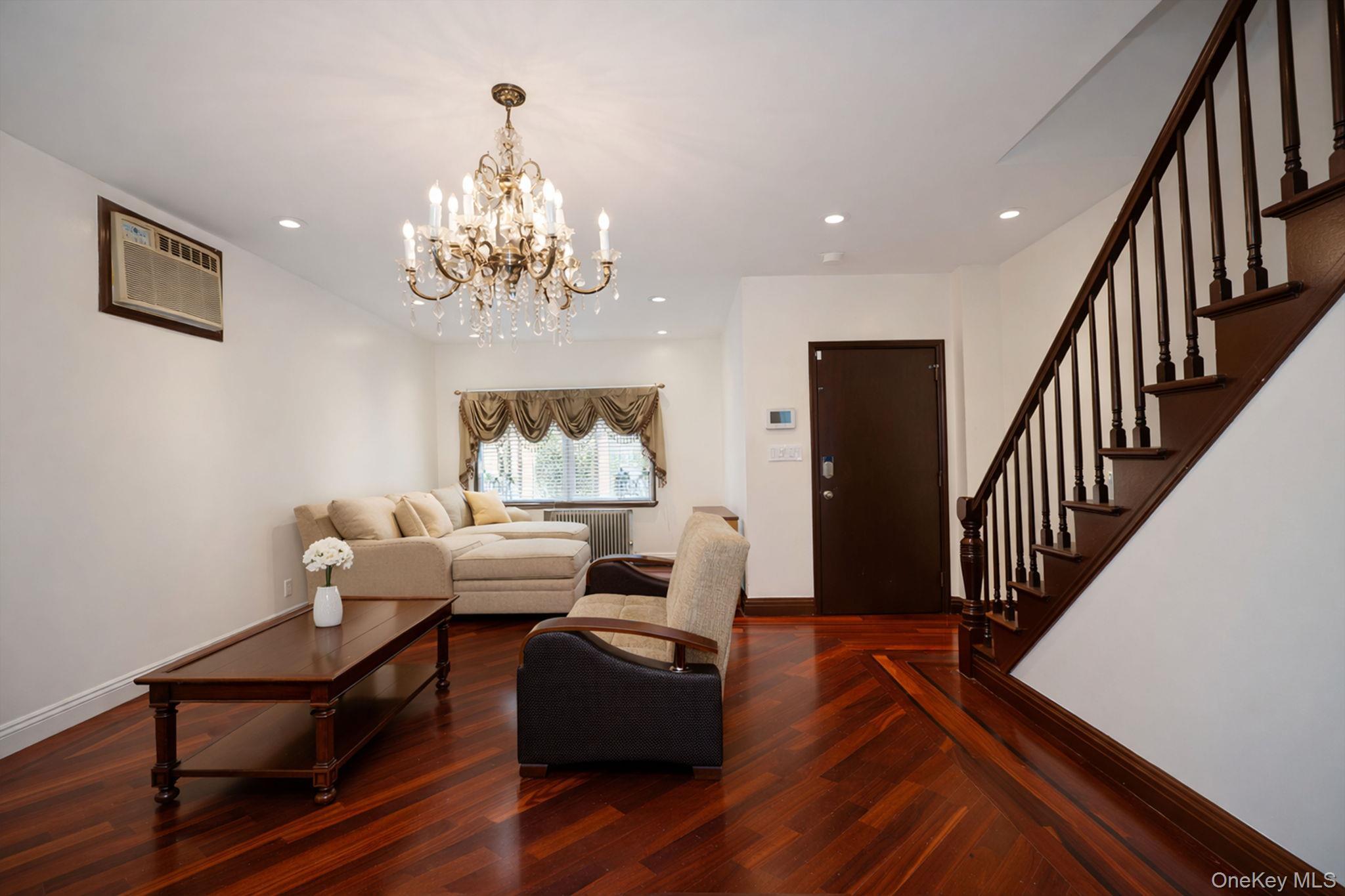 Single Family Simonson Place Staten Island, NY 10302, MLS-1019035-12
