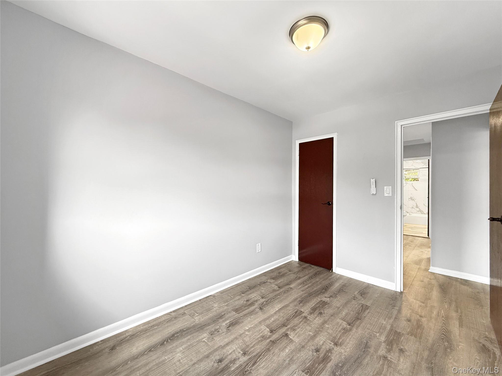 Single Family E 227th Street Bronx, NY 10466, MLS-1019076-24