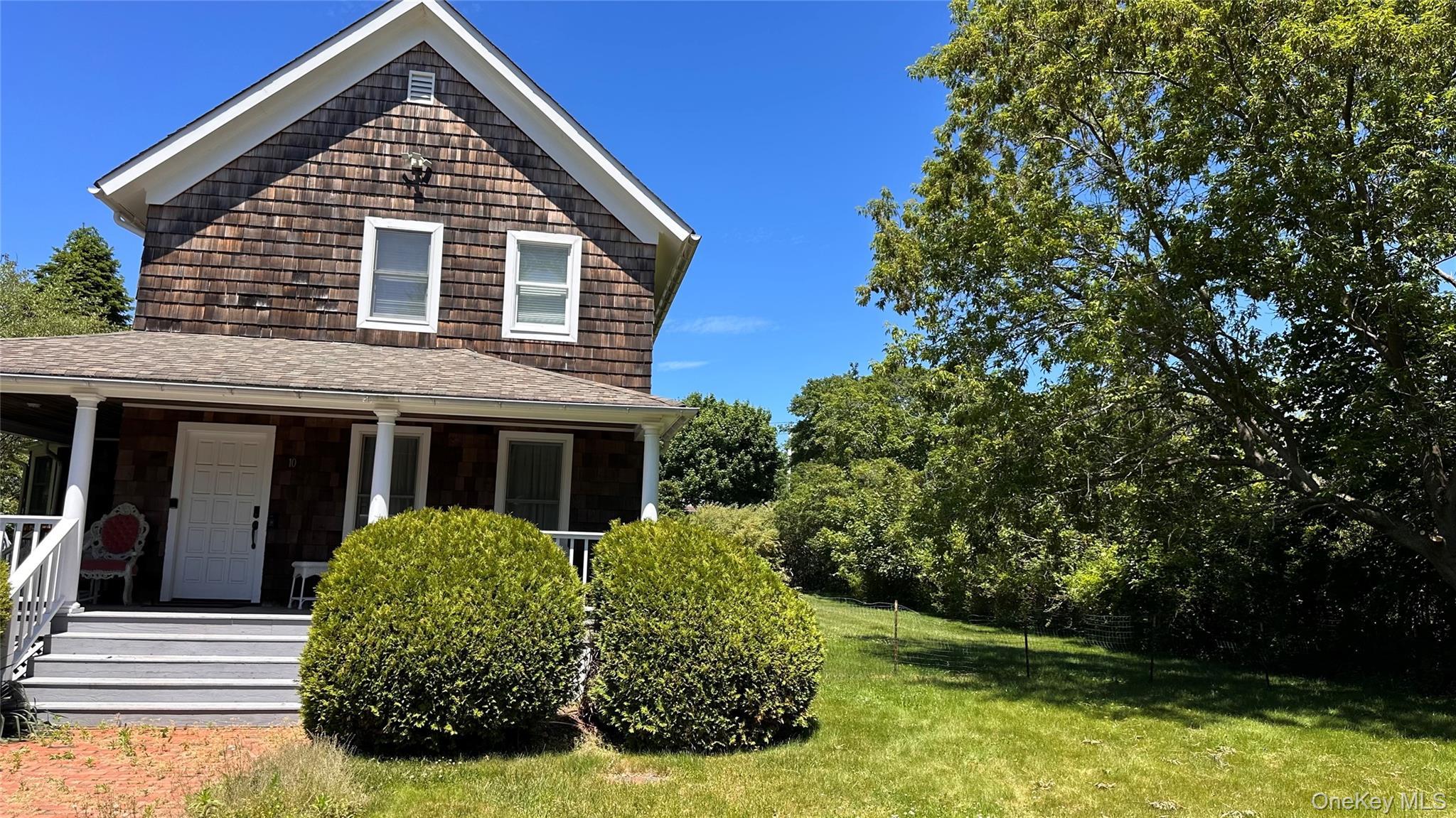Single Family Kerrie Court Suffolk County, NY 11968, MLS-1019081-3