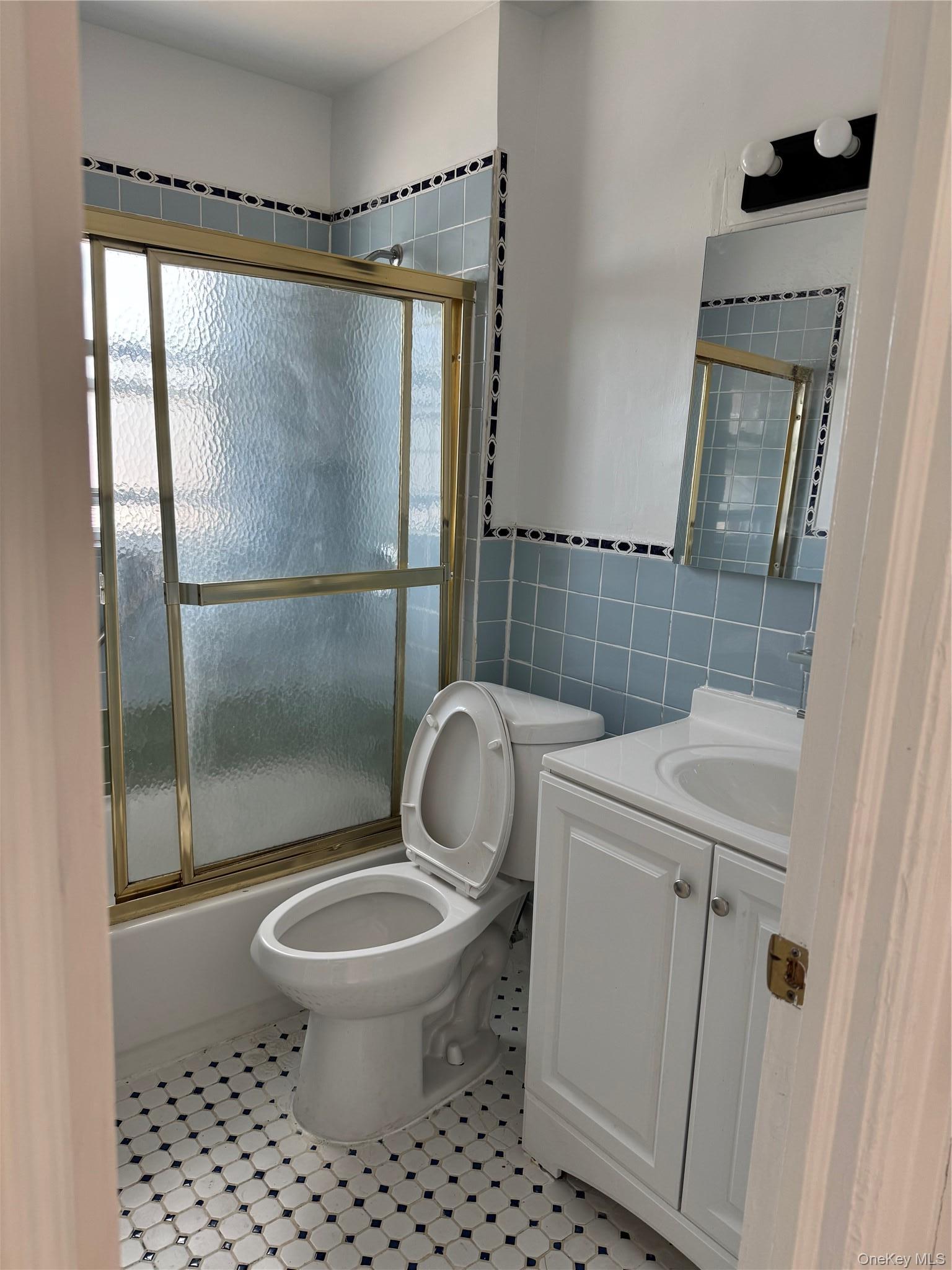 Single Family Francis Lewis Boulevard  Queens, NY 11428, MLS-1019087-5