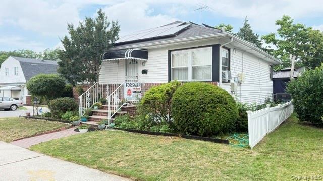 Single Family 131st Road  Queens, NY 11422, MLS-1019098-20