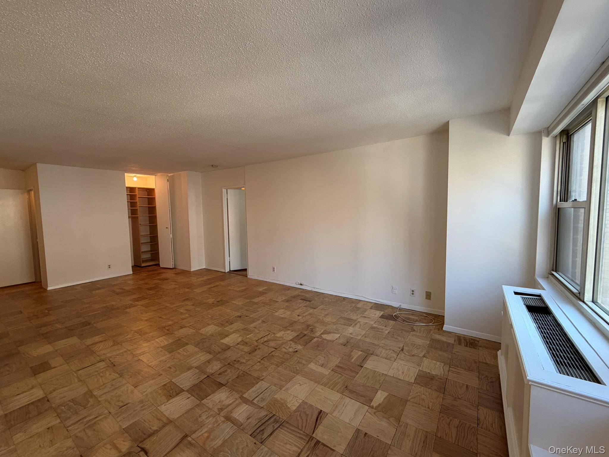 Apartment 54th  Manhattan, NY 10022, MLS-1019108-4