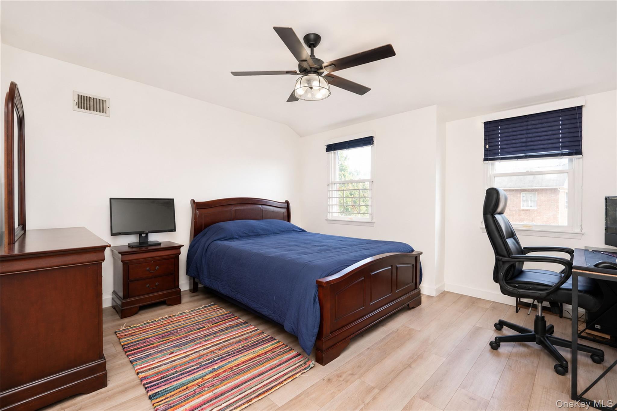Single Family Putters Court  Staten Island, NY 10301, MLS-1019136-19