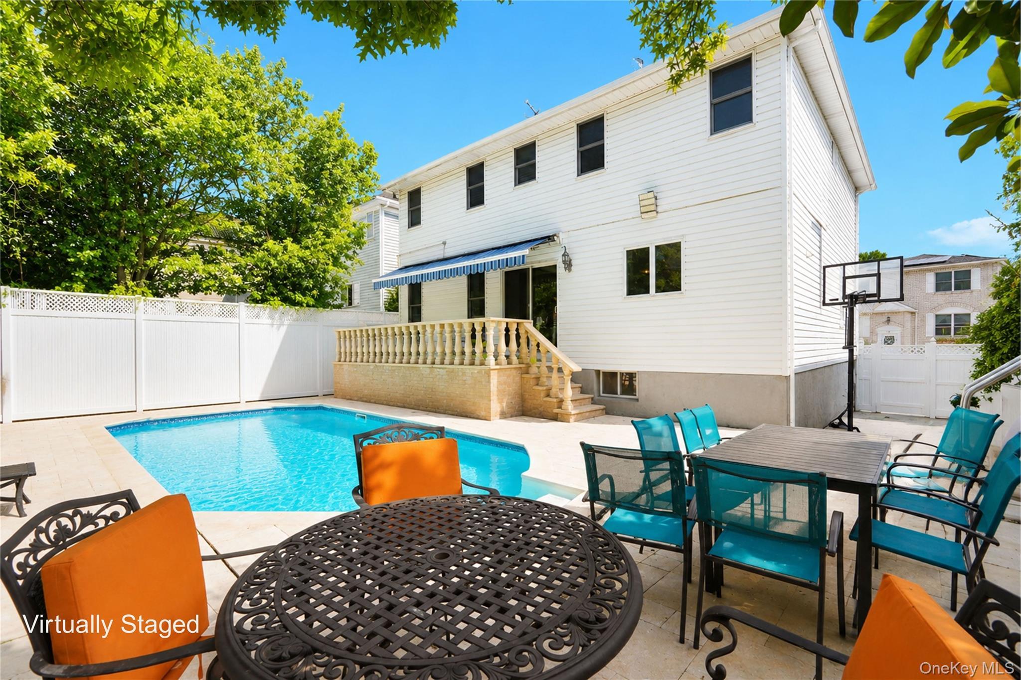 Single Family Putters Court  Staten Island, NY 10301, MLS-1019136-31