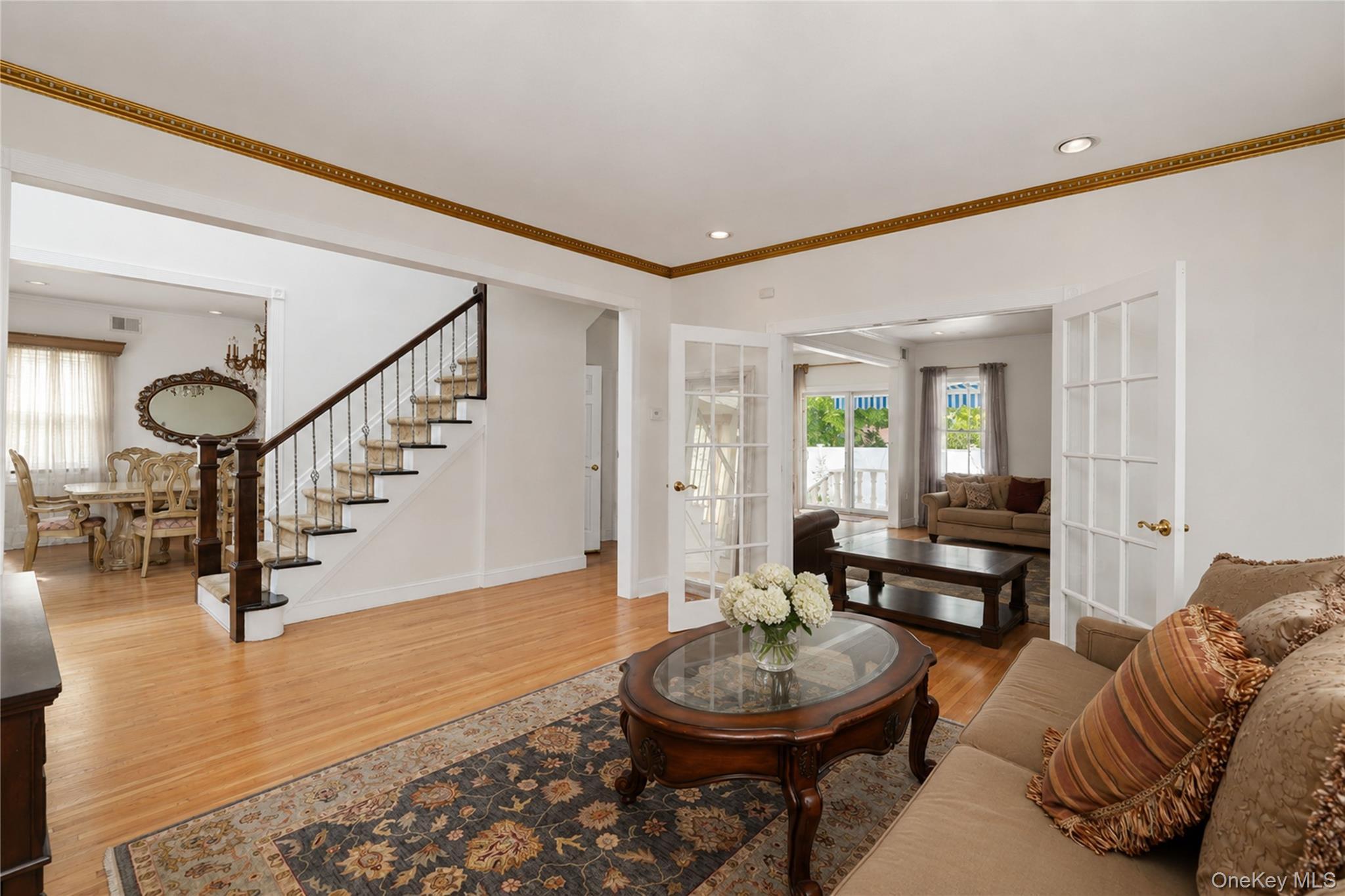 Single Family Putters Court  Staten Island, NY 10301, MLS-1019136-5