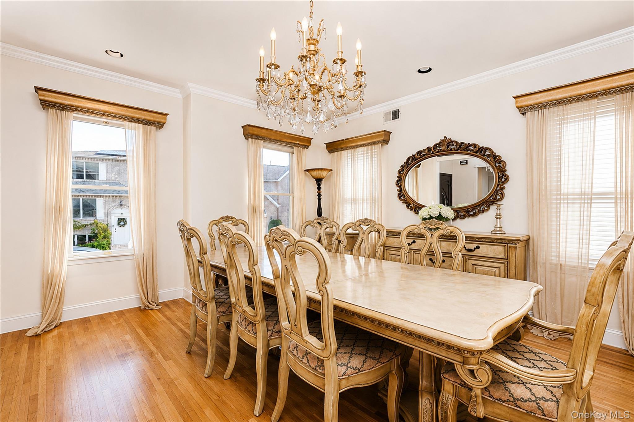 Single Family Putters Court  Staten Island, NY 10301, MLS-1019136-9