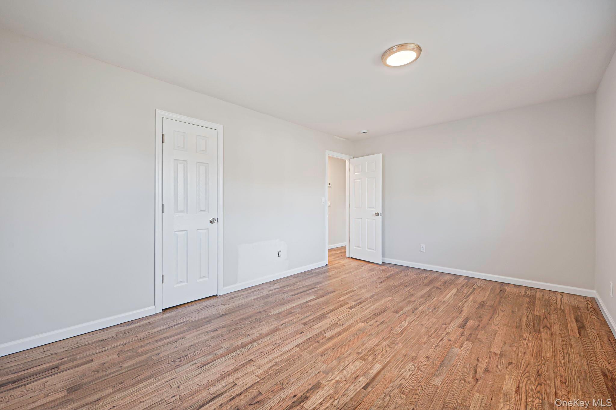 Single Family N Clinton Avenue  Suffolk County, NY 11757, MLS-1019140-9