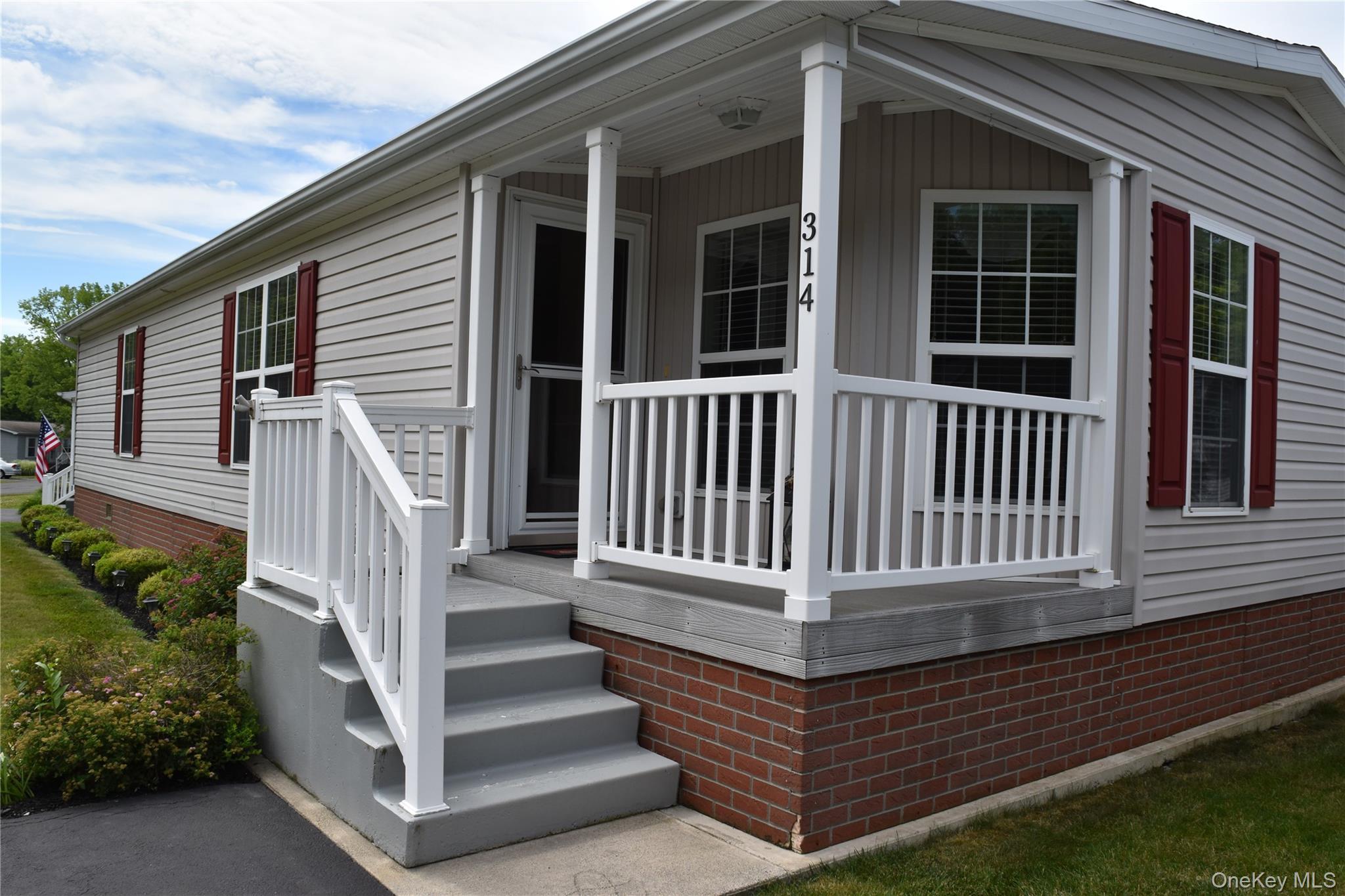Single Family Brittany Terrace Orange County, NY 12575, MLS-1019147-2