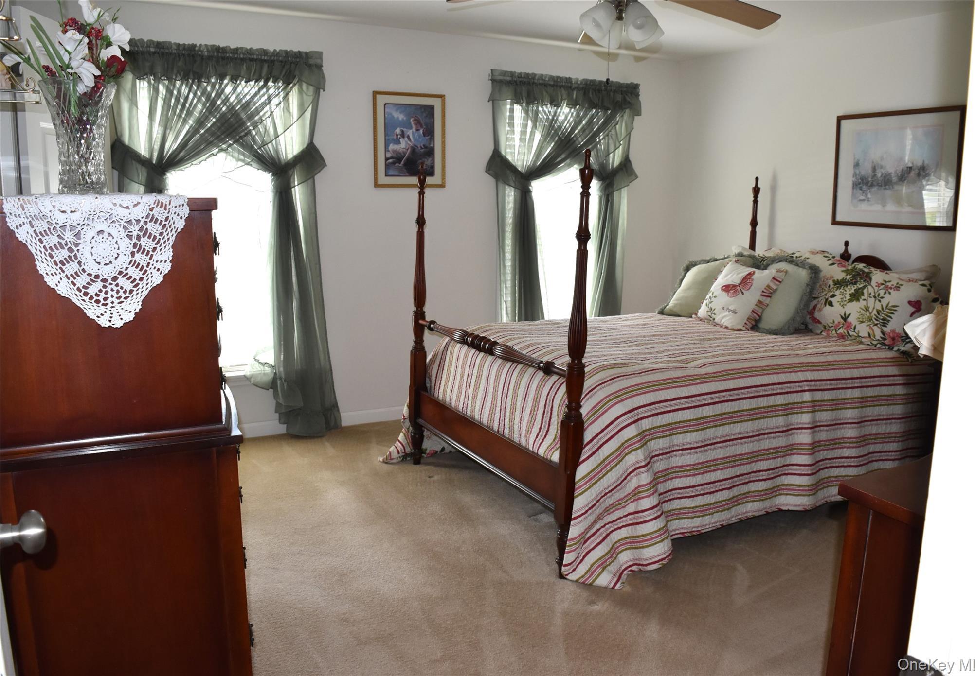 Single Family Brittany Terrace Orange County, NY 12575, MLS-1019147-32