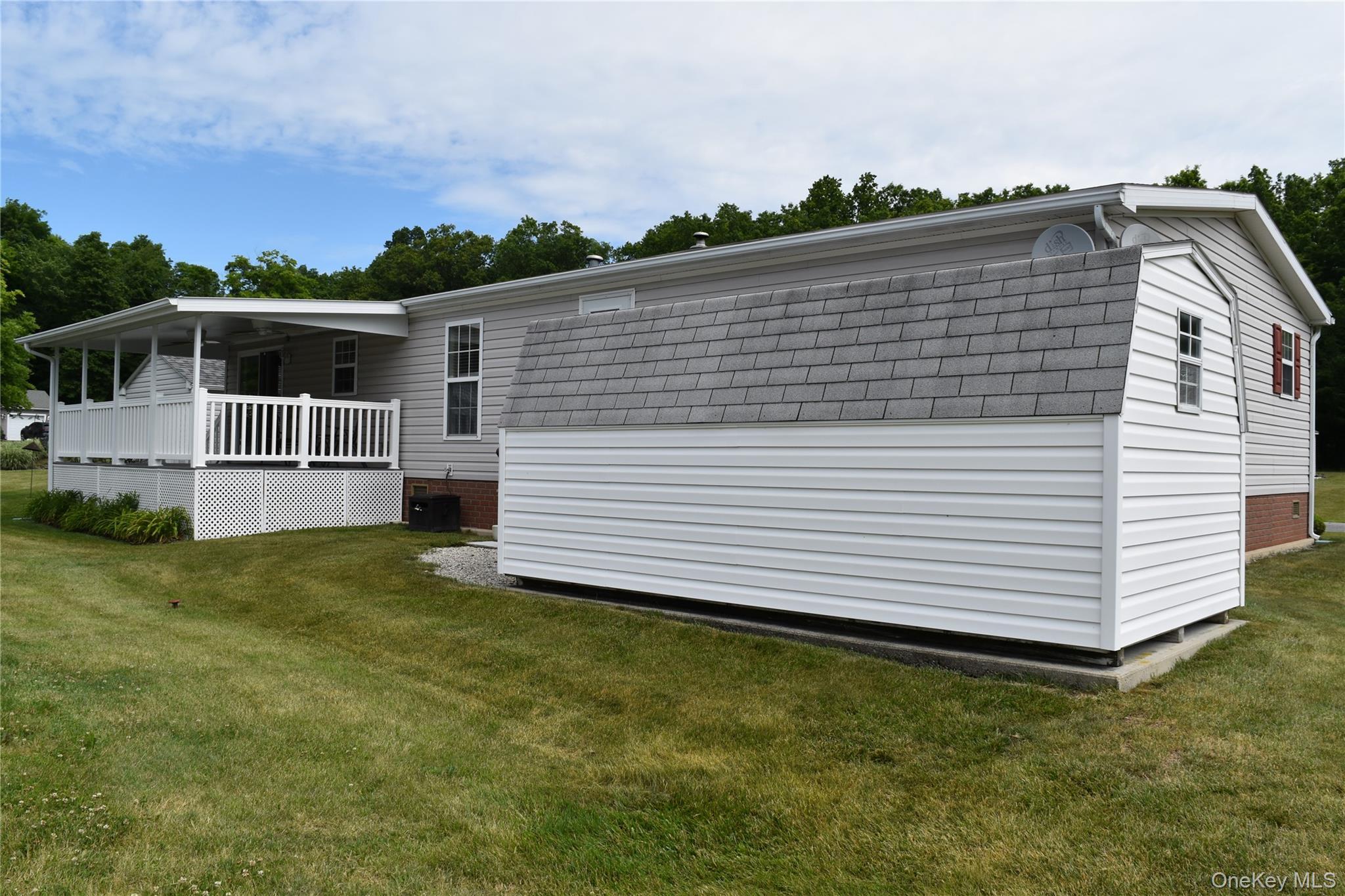 Single Family Brittany Terrace Orange County, NY 12575, MLS-1019147-40