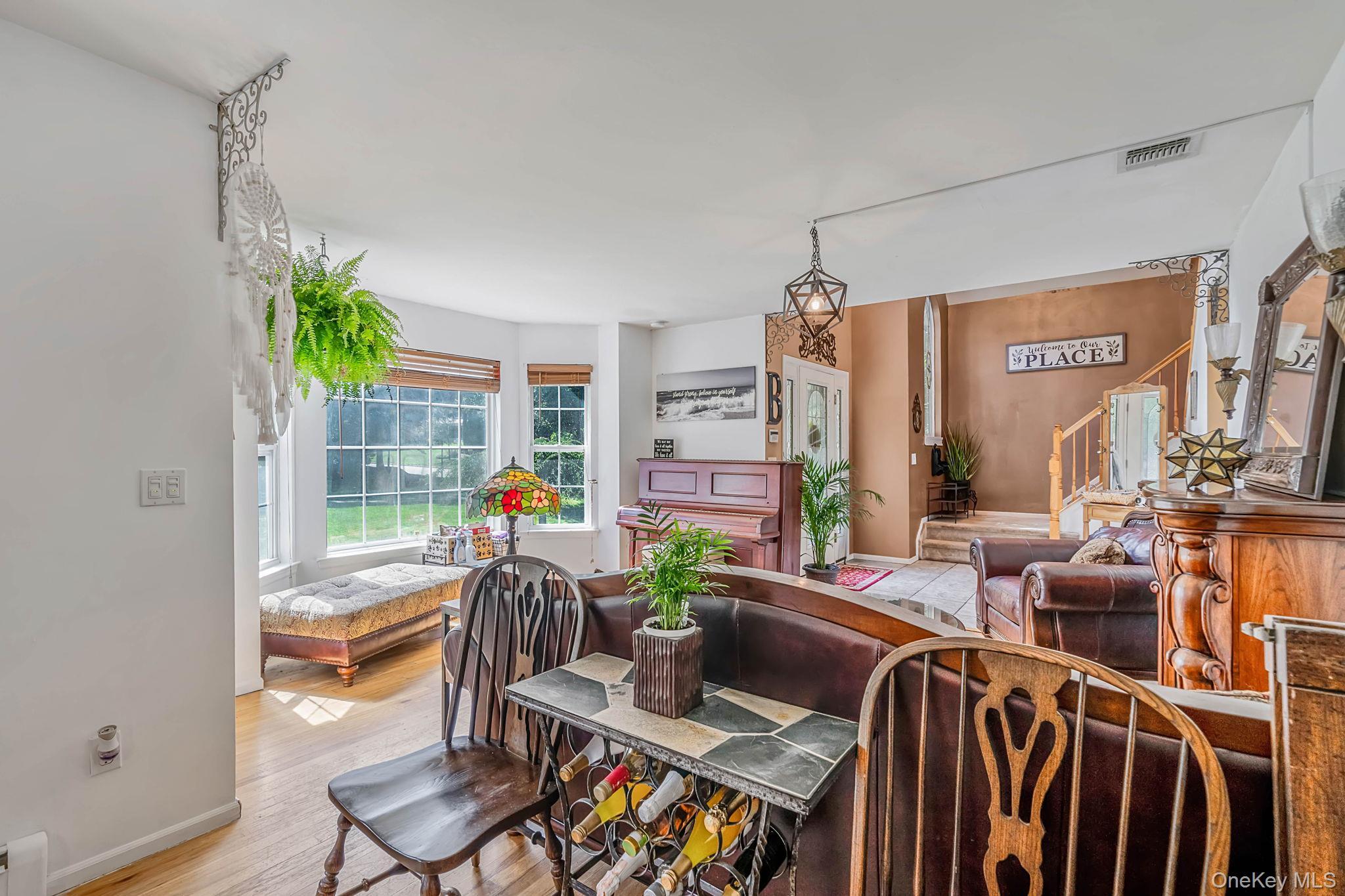 Single Family Holmes Avenue  Suffolk County, NY 11941, MLS-1019160-5