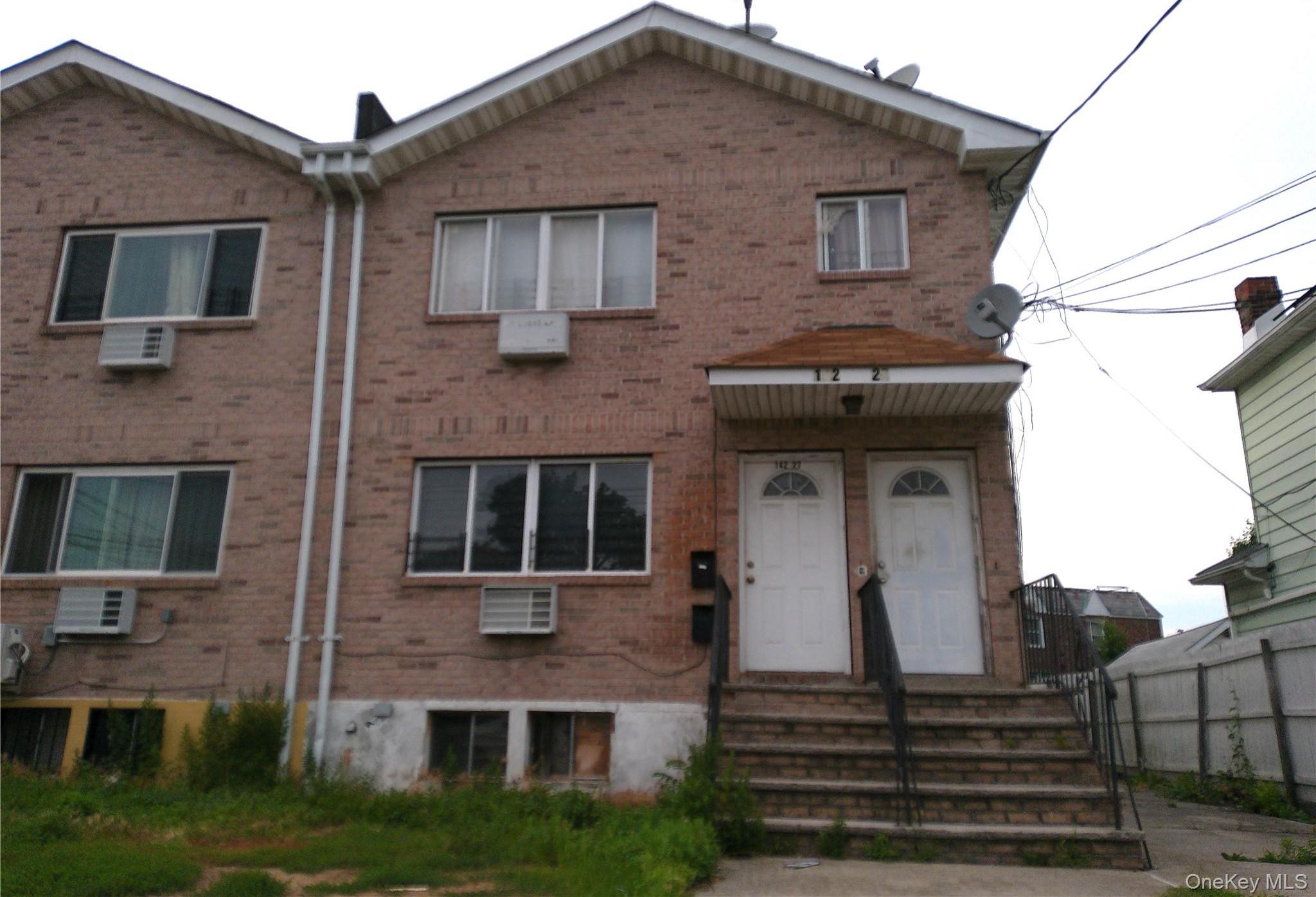 Single Family 122nd Avenue  Queens, NY 11436, MLS-1019188-2