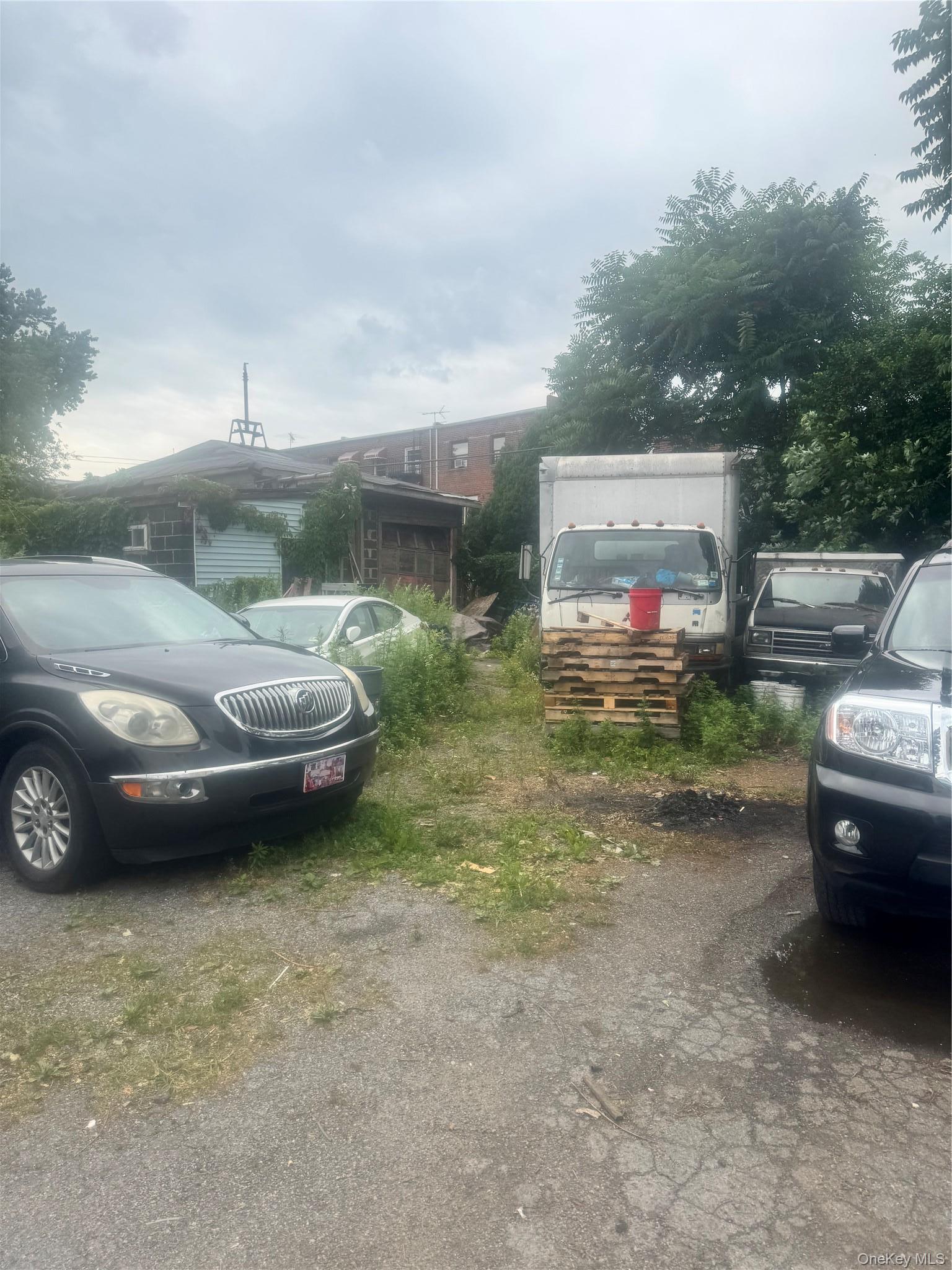 Single Family E 98th Street Brooklyn, NY 11236, MLS-1019201-11
