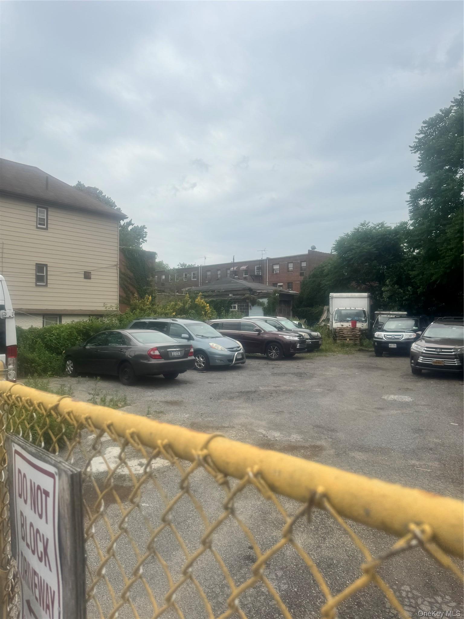 Single Family E 98th Street Brooklyn, NY 11236, MLS-1019201-13