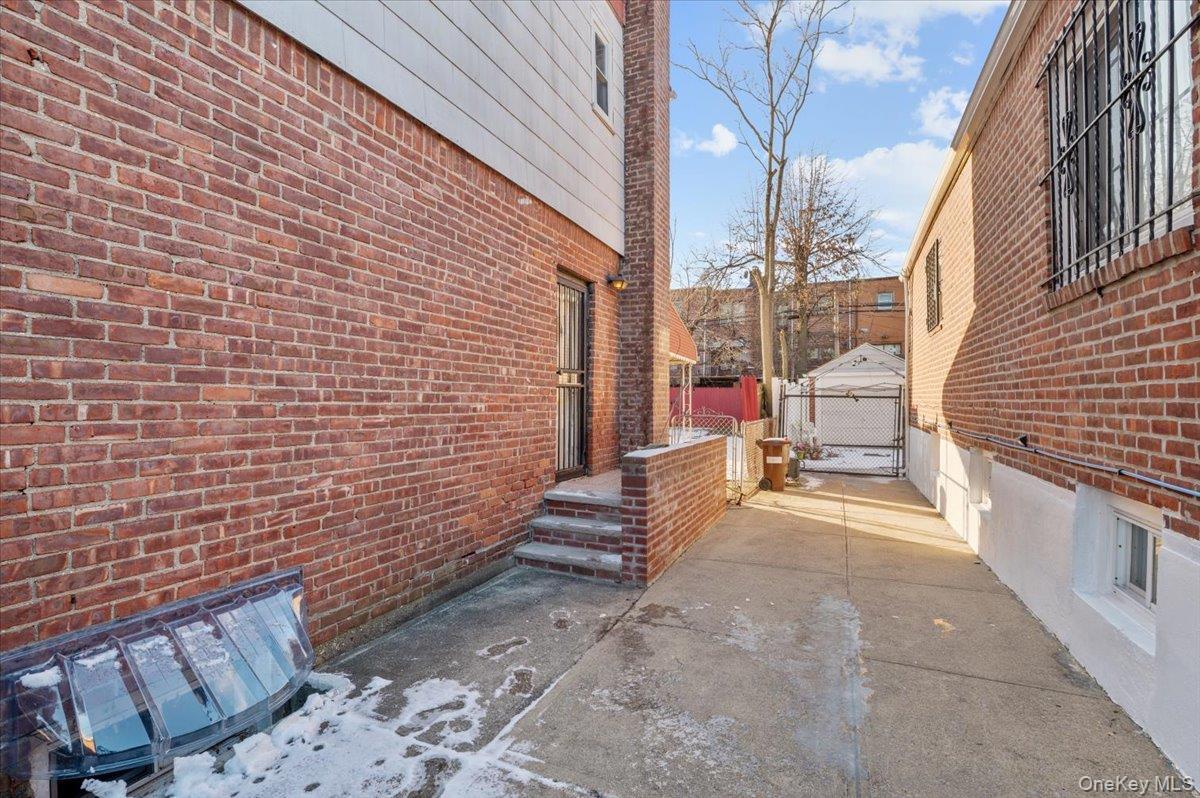 Single Family 223rd Street Queens, NY 11411, MLS-1019245-16