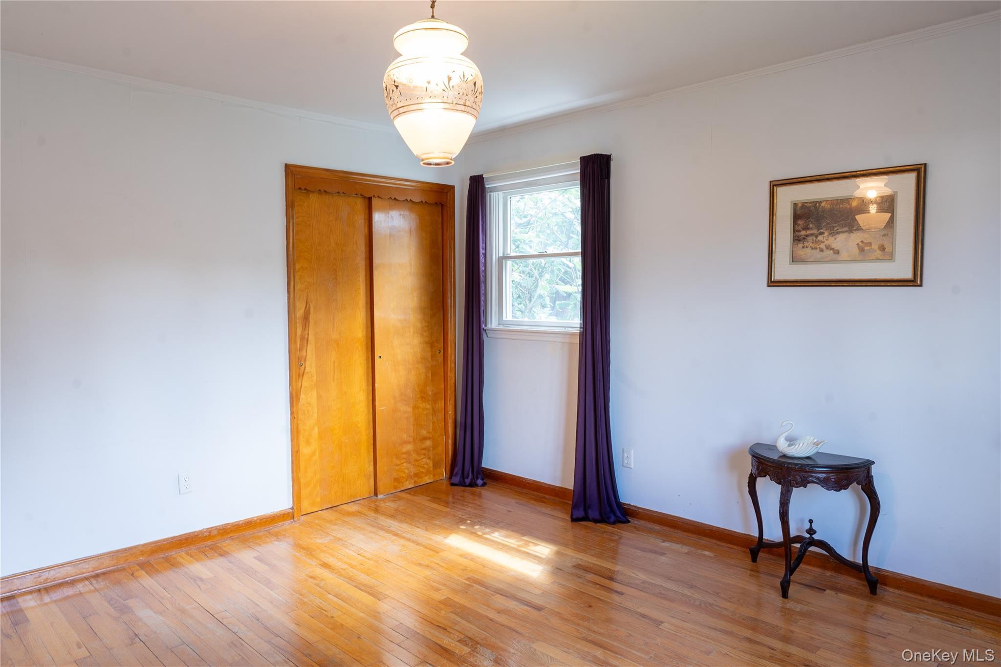 Single Family Suffolk Avenue Suffolk County, NY 11704, MLS-1019280-15