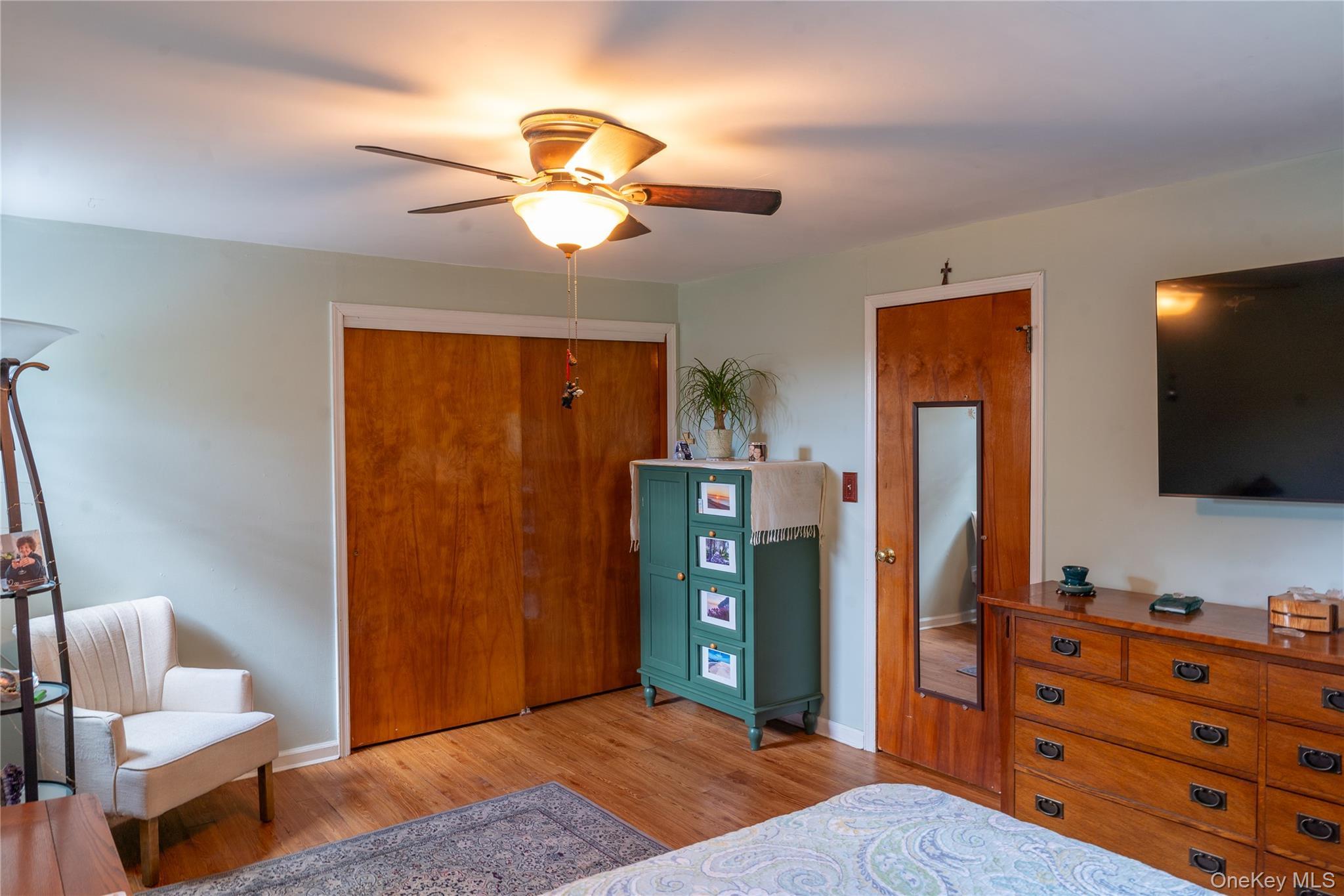Single Family Suffolk Avenue Suffolk County, NY 11704, MLS-1019280-22