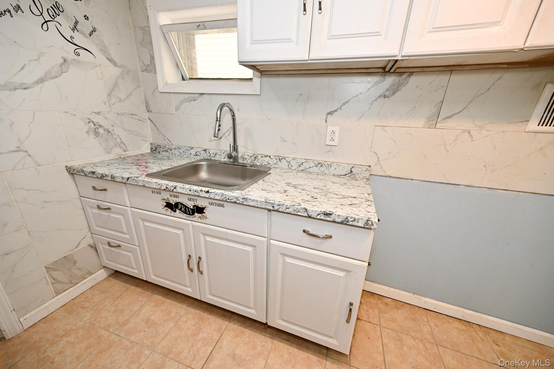 Single Family 114th Place  Queens, NY 11420, MLS-1019289-17