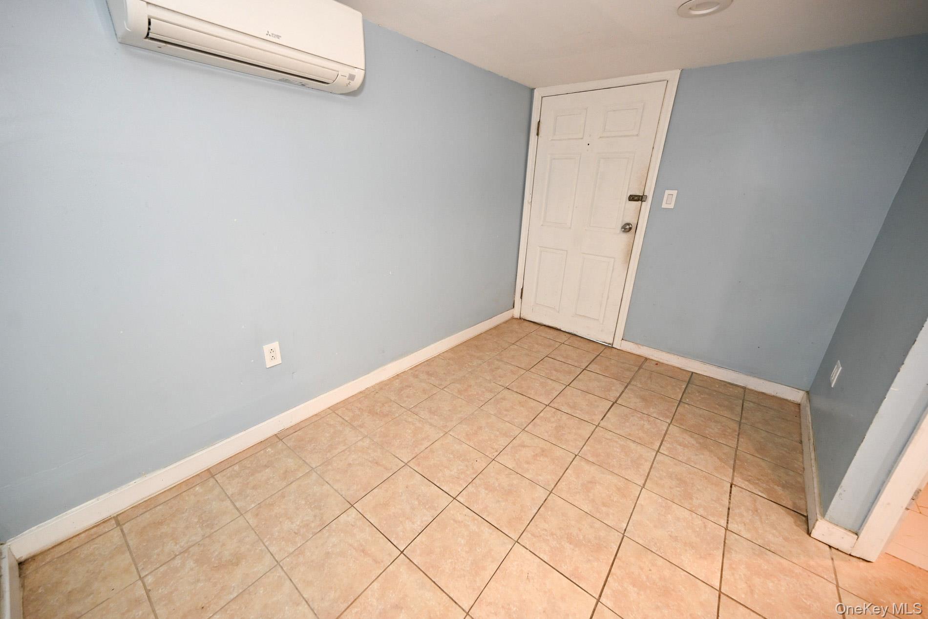 Single Family 114th Place  Queens, NY 11420, MLS-1019289-20