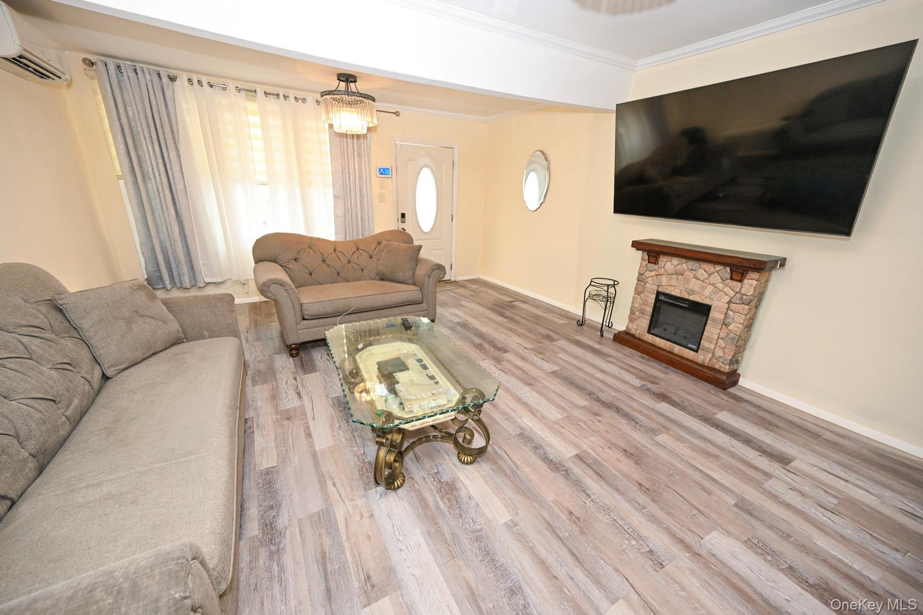 Single Family 114th Place  Queens, NY 11420, MLS-1019289-5