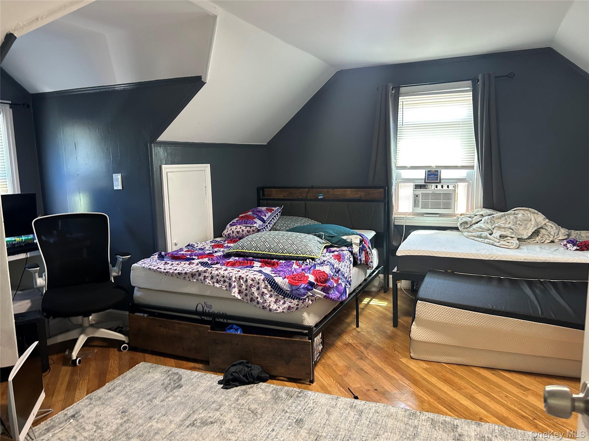 Single Family Melvin Avenue  Nassau County, NY 11552, MLS-1019317-14