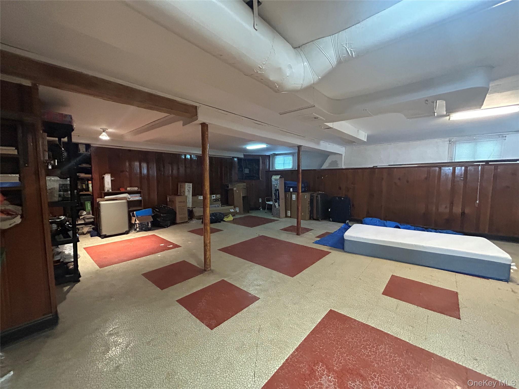 Single Family Melvin Avenue  Nassau County, NY 11552, MLS-1019317-34