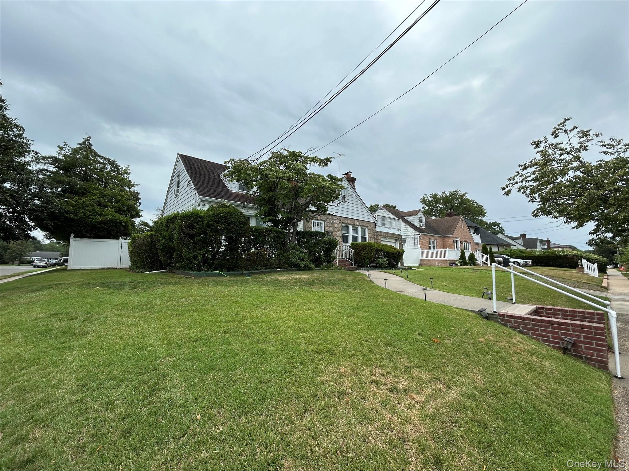 Single Family Melvin Avenue  Nassau County, NY 11552, MLS-1019317-5