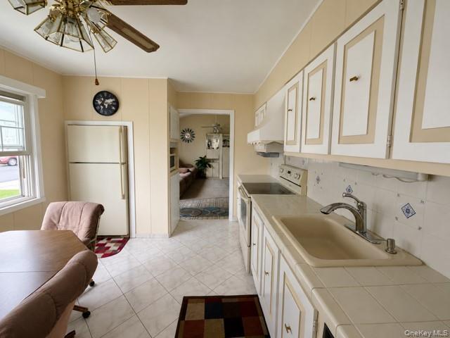 Single Family N Monroe Avenue  Suffolk County, NY 11757, MLS-1019332-10
