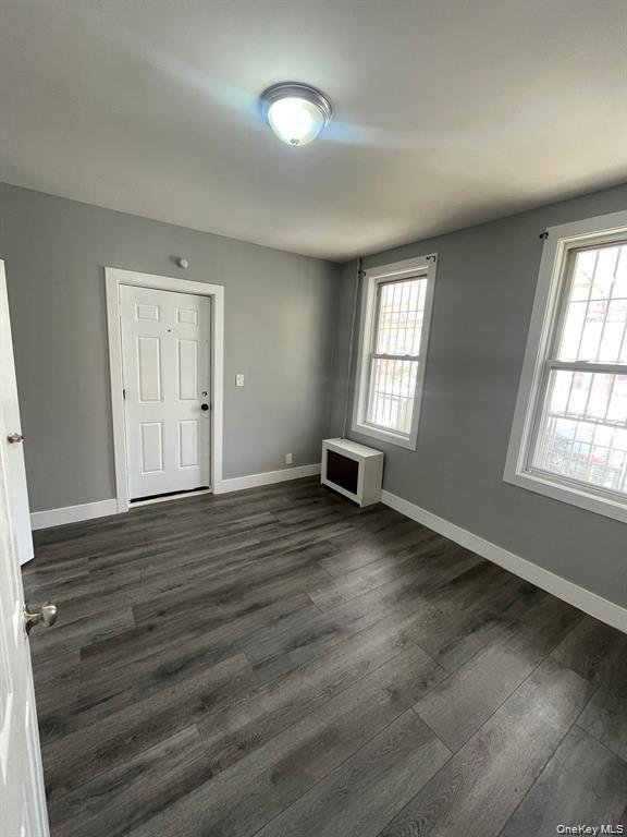 Single Family E 224th Street Bronx, NY 10466, MLS-1019347-5