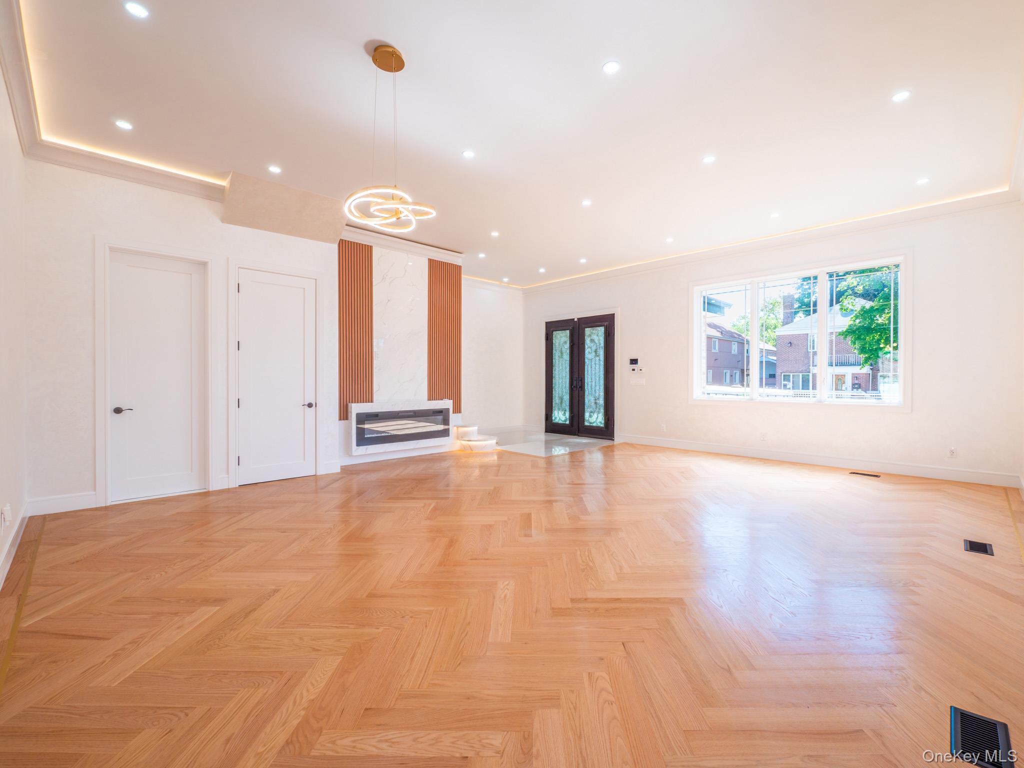 Single Family 173rd Street Queens, NY 11366, MLS-1019386-7