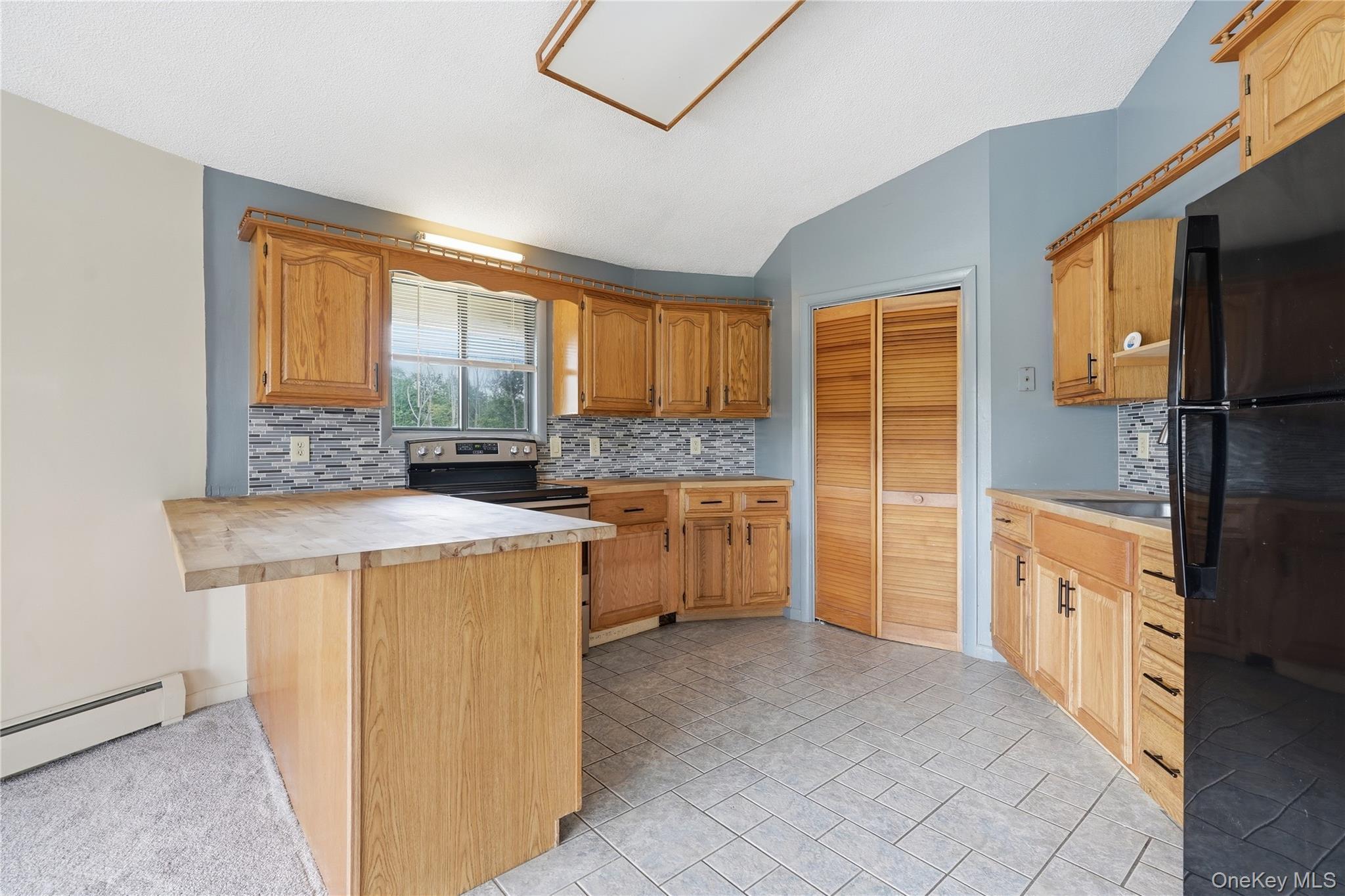 Single Family Beach Lake Highway  Out Of Area, NY 18405, MLS-1019396-14