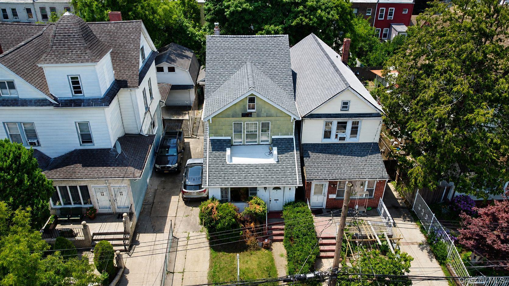 Single Family 87 Street Queens, NY 11421, MLS-1019423-39