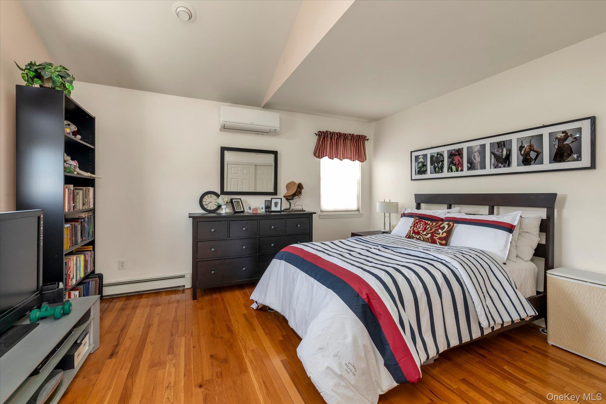 Single Family 11th Street Nassau County, NY 11516, MLS-1019430-17