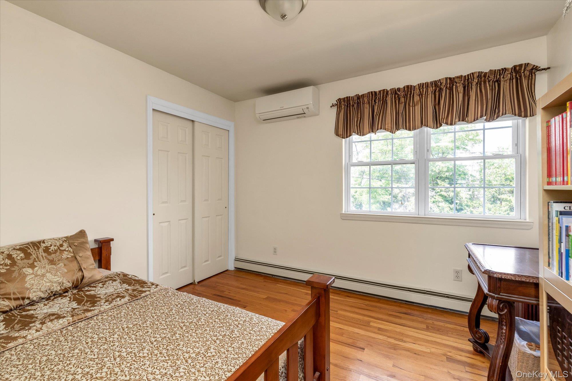 Single Family 11th Street Nassau County, NY 11516, MLS-1019430-18