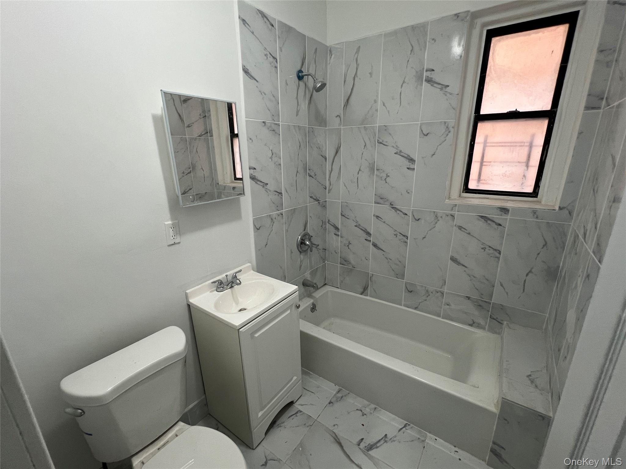 Single Family Stratford Avenue Bronx, NY 10472, MLS-1019449-12