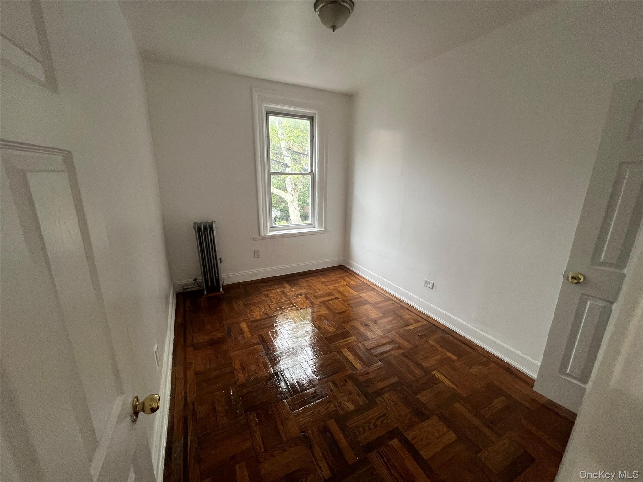 Single Family Stratford Avenue Bronx, NY 10472, MLS-1019449-25