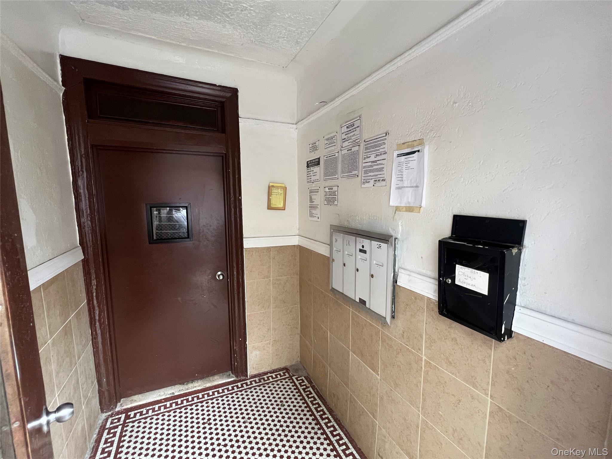 Single Family Stratford Avenue Bronx, NY 10472, MLS-1019449-5