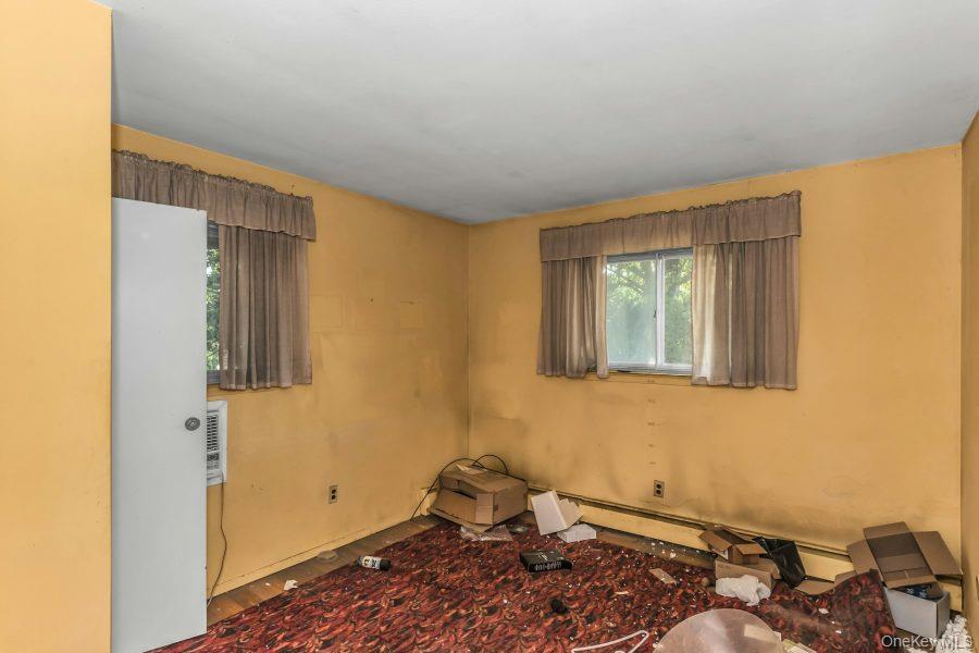 Single Family Redwood Lane  Nassau County, NY 11762, MLS-1019470-3