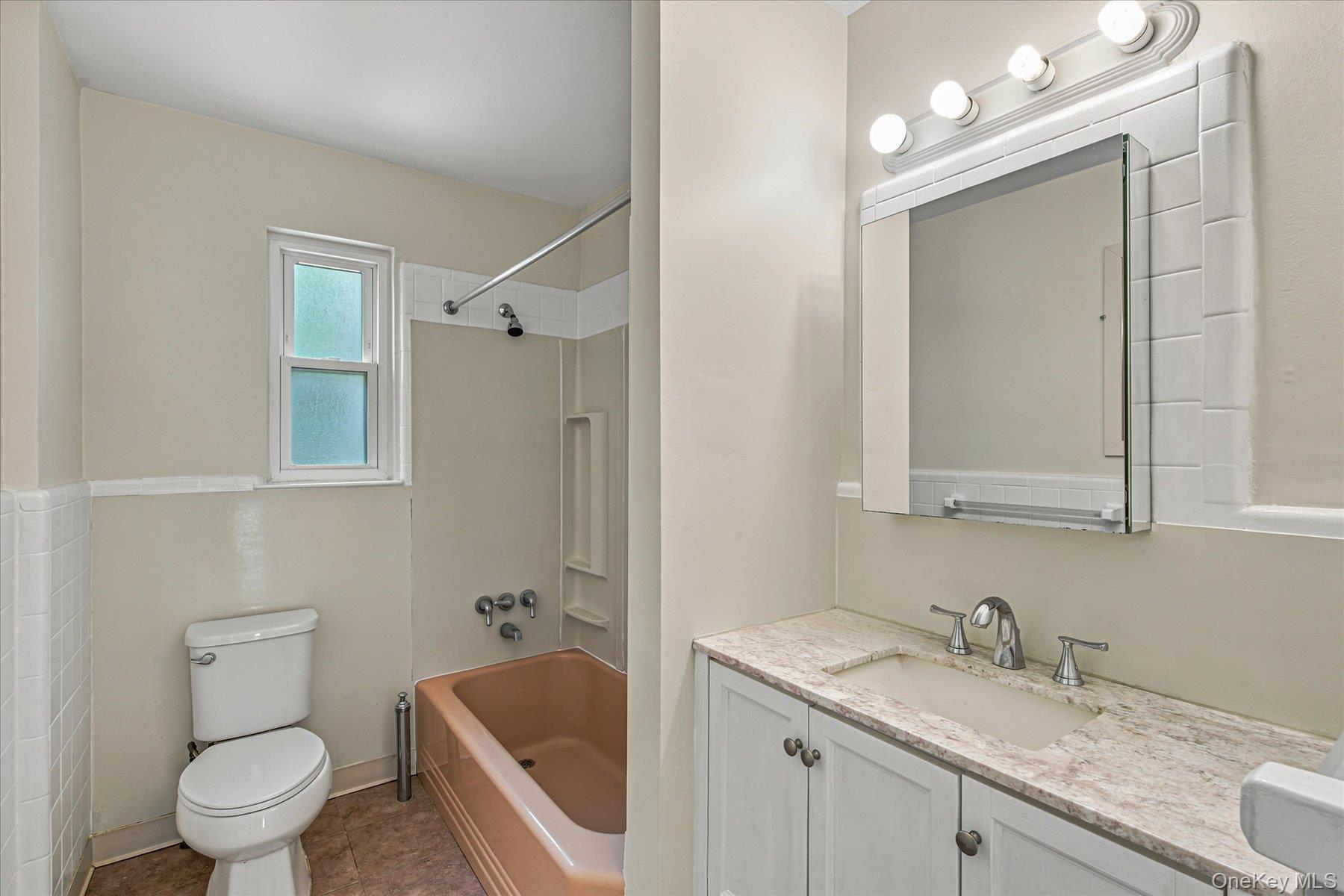 Single Family 26th Street Queens, NY 11105, MLS-1019485-14