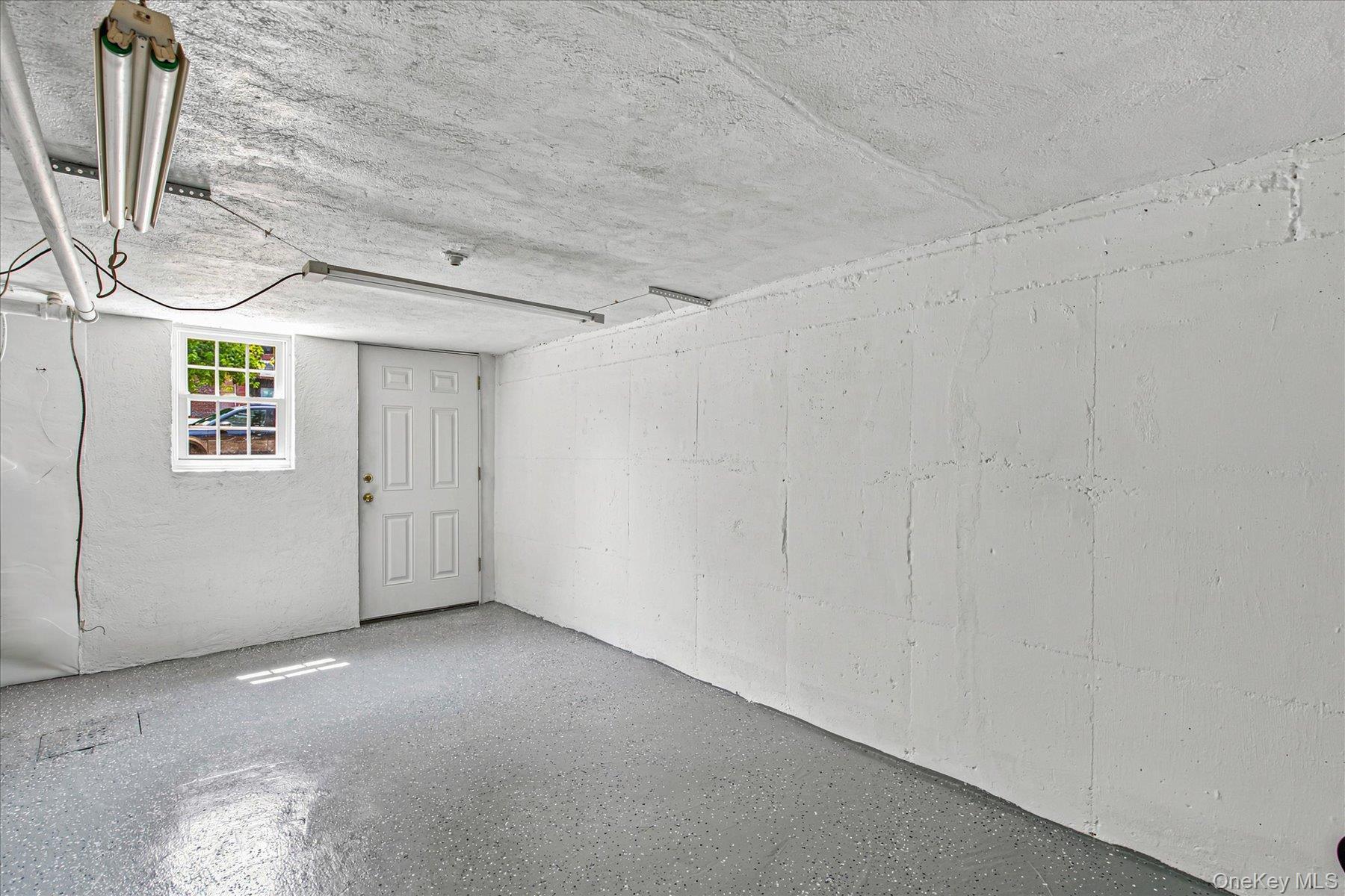 Single Family 26th Street Queens, NY 11105, MLS-1019485-23