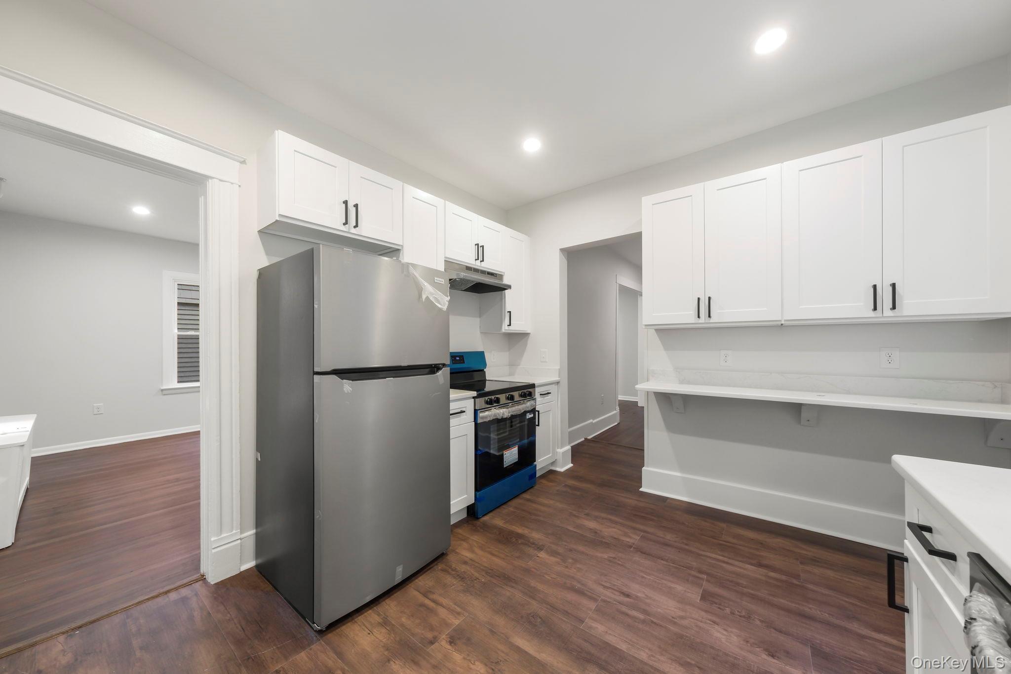Single Family Eastman Terrace  Dutchess County, NY 12601, MLS-1019486-12