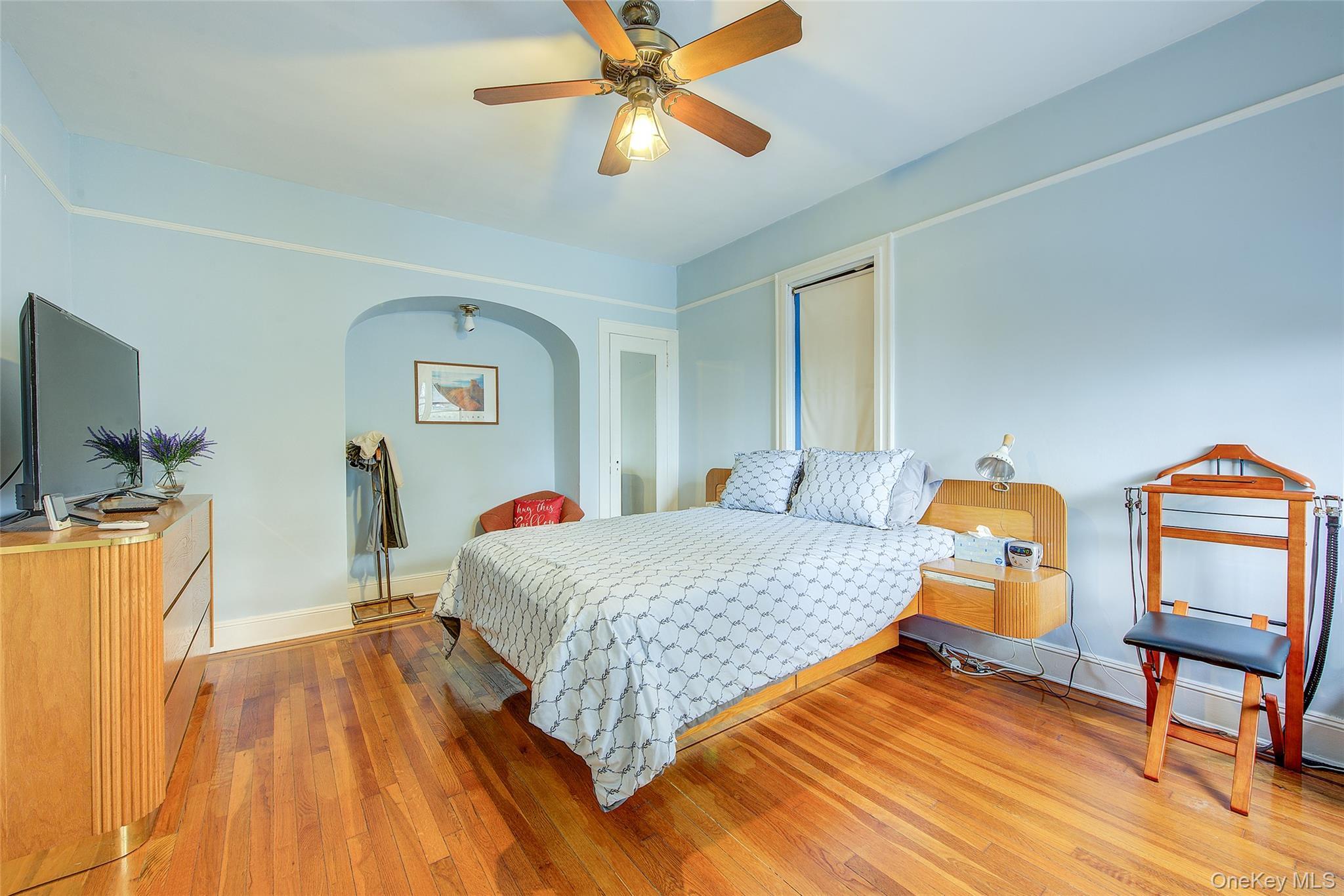 Single Family 85th Street Queens, NY 11370, MLS-1019491-25