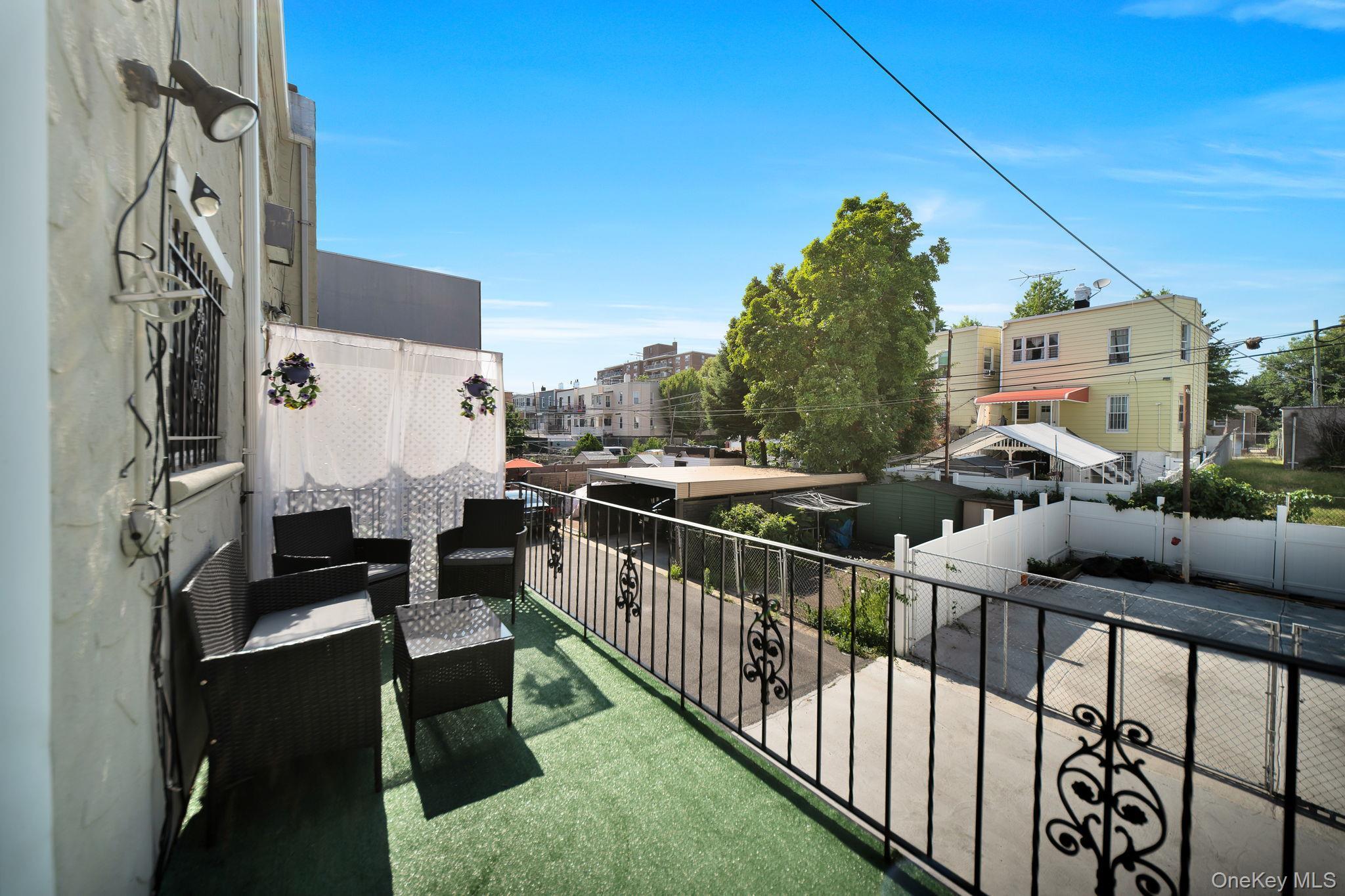 Single Family Chatterton Avenue Bronx, NY 10472, MLS-1019492-14