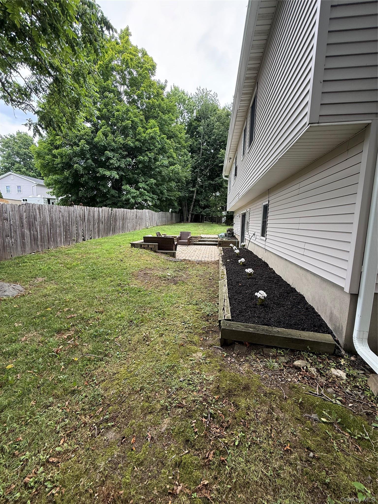Single Family Twin Court  Rockland County, NY 10965, MLS-1019502-16