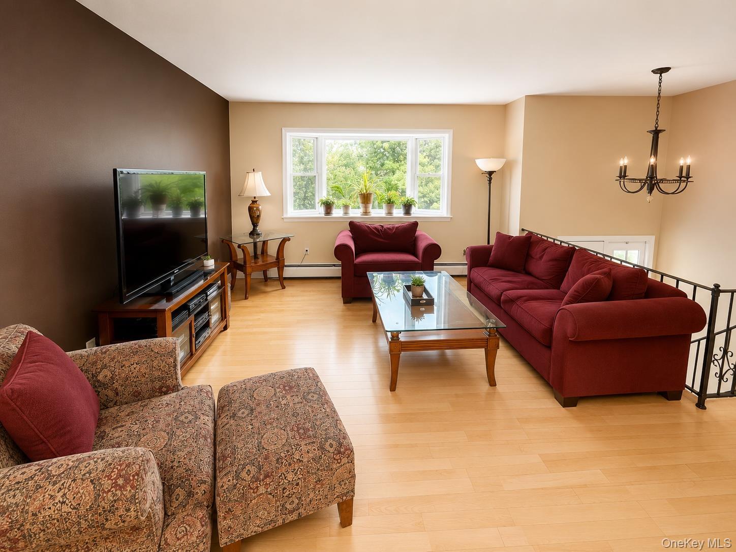 Single Family Twin Court  Rockland County, NY 10965, MLS-1019502-2