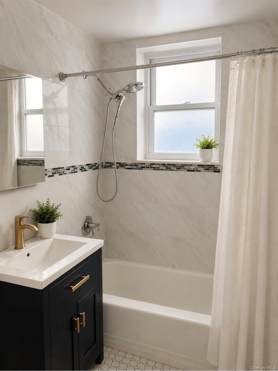 Single Family Matilda Avenue Bronx, NY 10470, MLS-1019504-14