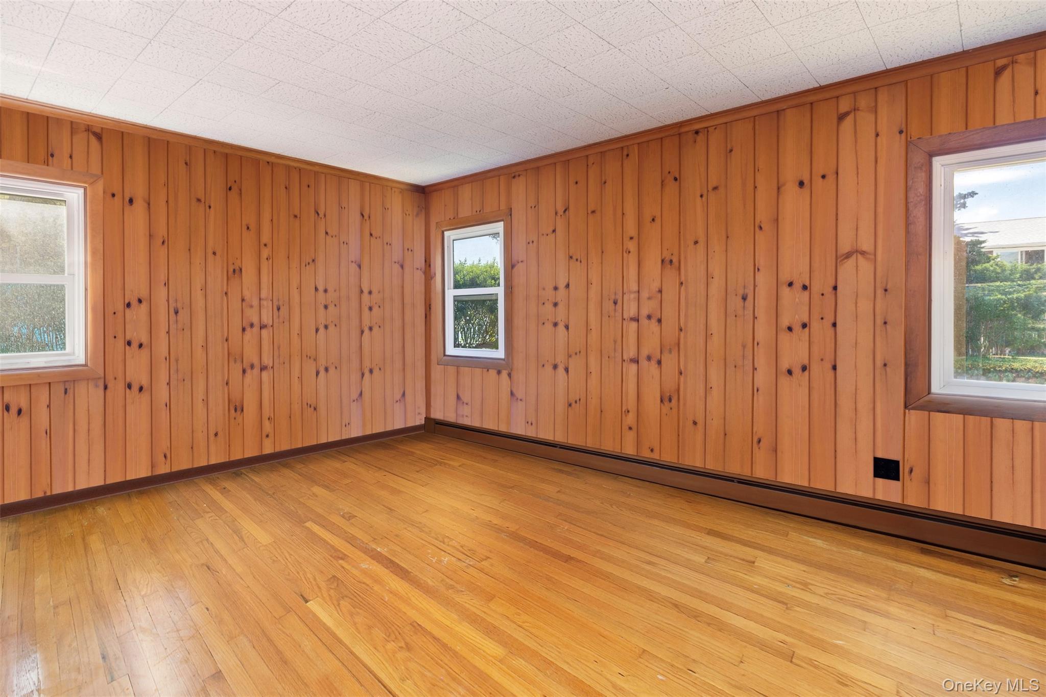 Single Family Terry Path Suffolk County, NY 11952, MLS-1019513-15