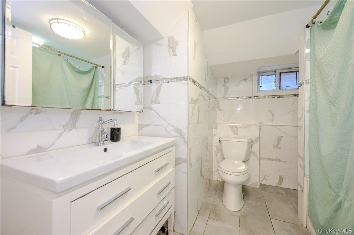 Single Family Maryland Avenue Nassau County, NY 11520, MLS-1019516-17